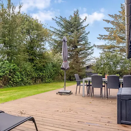 Family-friendly With Large Wilderness Bath, Close To The Water