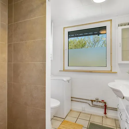 度假居 Family-friendly With Large Wilderness Bath, Close To The Water *